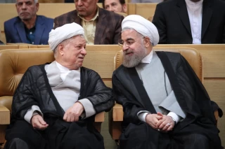 بزرگداشت دولتمردان دفاع مقدس