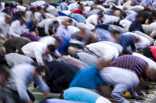 نماز عید سعید فطر در امامزاده صالح تجریش