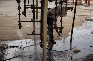پالایشگاه نفت آبادان