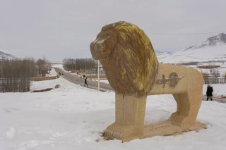 شیر سنگی