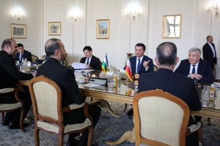 دیدار سرپرست وزارت خارجه ازبکستان با وزیر امور خارجه ایران