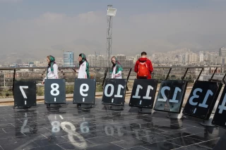 بازدید ورزشکاران خارجی از برج میلاد تهران