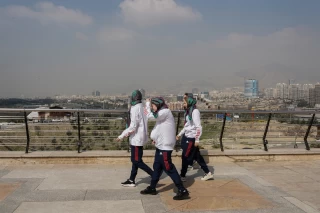 بازدید ورزشکاران خارجی از برج میلاد تهران