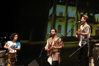 کنسرت گروه موسیقی لیان