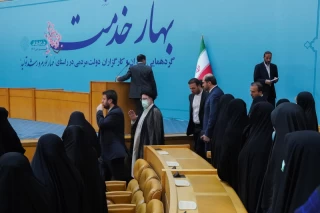 گردهمایی مدیران دولت در راستای مهار تورم و رشد تولید