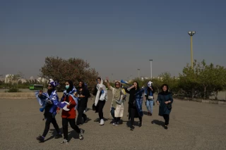 اولین حضور زنان در استادیوم در یک مسابقه لیگ برتر فوتبال ایران