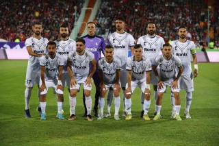 دیدار تیم های فوتبال پرسپولیس - ملوان در هفته بیست و پنجم لیگ برتر فوتبال ایران