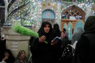 مراسم احیای شب بیست و سوم رمضان 1402 در امامزاده پنج تن لویزان