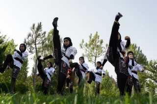 زنان ورزشکار رزم پهلوانی باستانی ایرانی (پرثوآ)