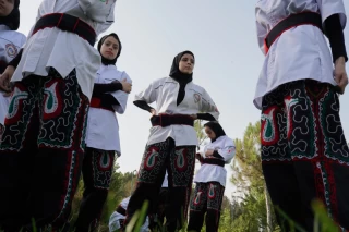 زنان ورزشکار رزم پهلوانی باستانی ایرانی (پرثوآ)