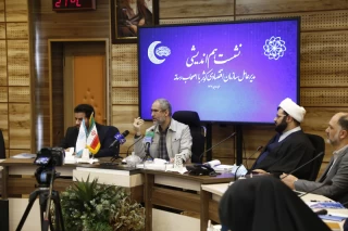 نشست خبری مدیر عامل سازمان اقتصادی کوثر