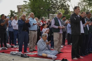 نماز عید سعید فطر در تهران