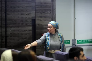 مراسم رونمایی از فیلم سینمایی عطر آخر اردیبهشت