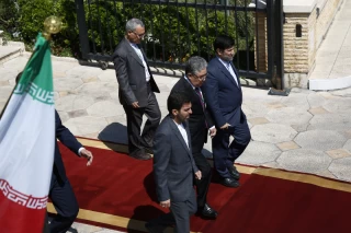 ورود نخست وزیر قزاقستان به ایران