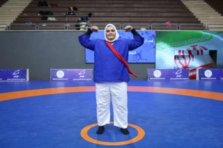 The national championship and selection of the Iranian female Alysh wrestling national team