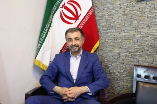 شاهرخ رامین رییس مجتمع دارویی درمانی هلال احمر
