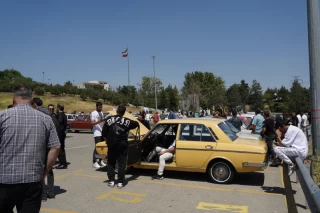 دورهمی پیکانبازها در برج میلاد