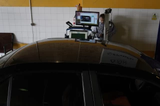 مرکز معاینه فنی خودرو
