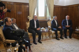 دیدار اسدالله اسدی دیپلمات آزاد شده ایرانی با وزیر امور خارجه