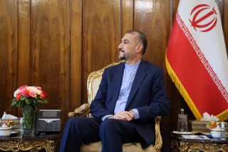 دیدار اسدالله اسدی دیپلمات آزاد شده ایرانی با وزیر امور خارجه
