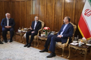 دیدار اسدالله اسدی دیپلمات آزاد شده ایرانی با وزیر امور خارجه