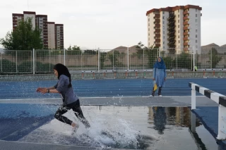 مسابقات دو و میدانی زنان جایزه بزرگ تهران