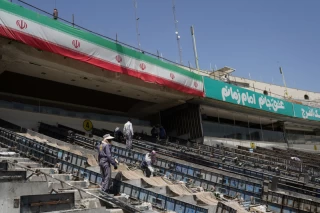 بازسازی استادیوم آزادی تهران
