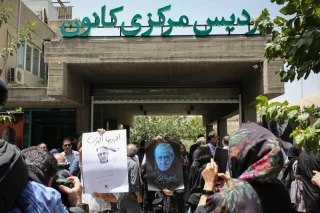 مراسم تشییع پیکر احمدرضا احمدی