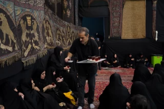عزاداری در حسینیه سادات اخوی تهران