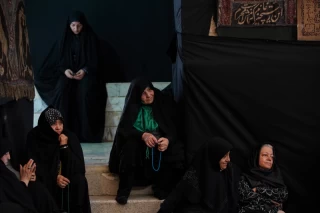 عزاداری در حسینیه سادات اخوی تهران