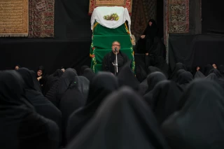 عزاداری در حسینیه سادات اخوی تهران