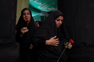 عزاداری در حسینیه سادات اخوی تهران
