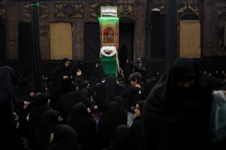 عزاداری در حسینیه سادات اخوی تهران
