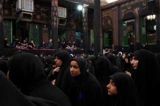عزاداری در حسینیه سادات اخوی تهران