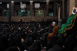 عزاداری در حسینیه سادات اخوی تهران