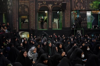 عزاداری در حسینیه سادات اخوی تهران