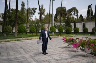در حاشیۀ جلسۀ هیئت دولت