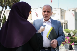 در حاشیۀ جلسۀ هیئت دولت