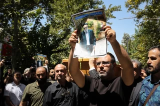 تشییع پیکر محمد اسماعیلی