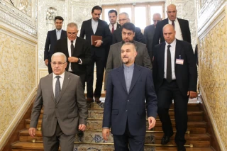 دیدار وزیر امور خارجه ایران و رئیس مجلس ملی الجزایر