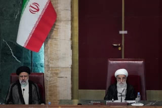 دوازدهمین اجلاس رسمی دوره پنجم مجلس خبرگان رهبری