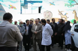 گرامیداشت روز کودک در بیمارستان مفید