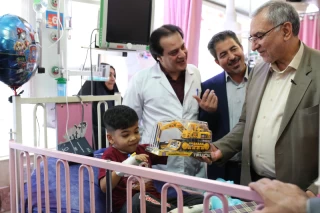 گرامیداشت روز کودک در بیمارستان مفید