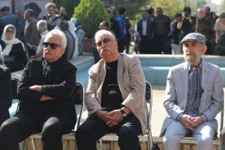 تشییع پیکر فردوس کاویانی