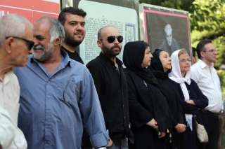 تشییع پیکر فردوس کاویانی