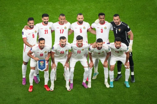 دیدار تیمهای فوتبال قطر - اردن