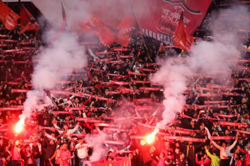 دیدار تیمهای فوتبال استقلال تهران و پرسپولیس