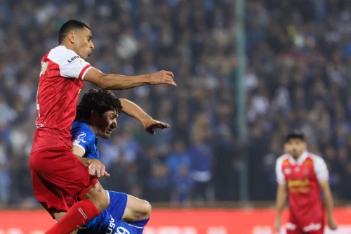 دیدار تیمهای فوتبال استقلال تهران و پرسپولیس